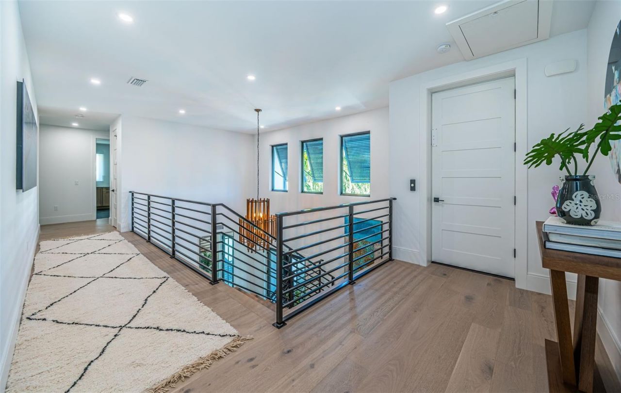 218 Sydney Lane, Redington Shores, FL 33708 Photo