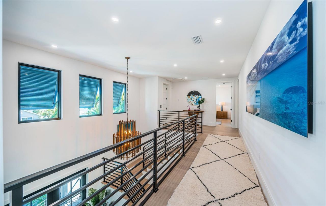 218 Sydney Lane, Redington Shores, FL 33708 Photo