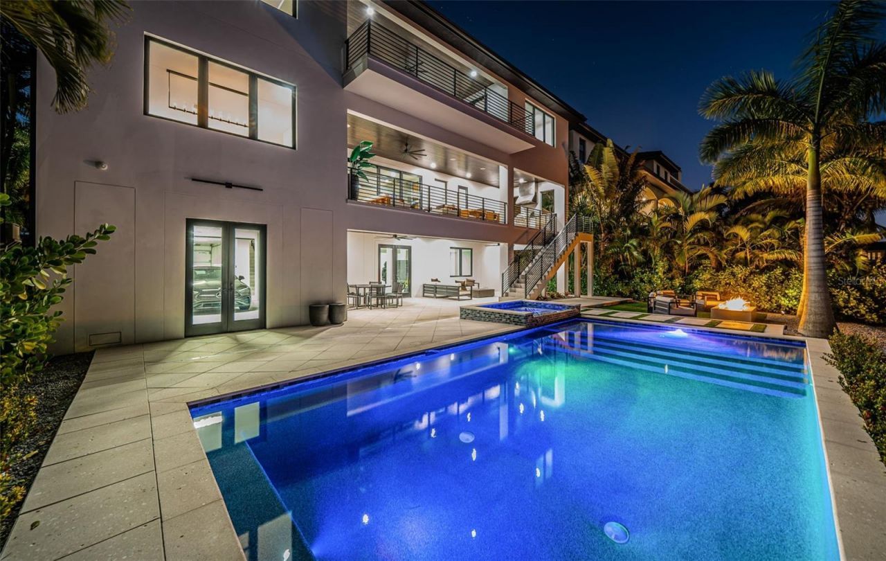 218 Sydney Lane, Redington Shores, FL 33708 Photo