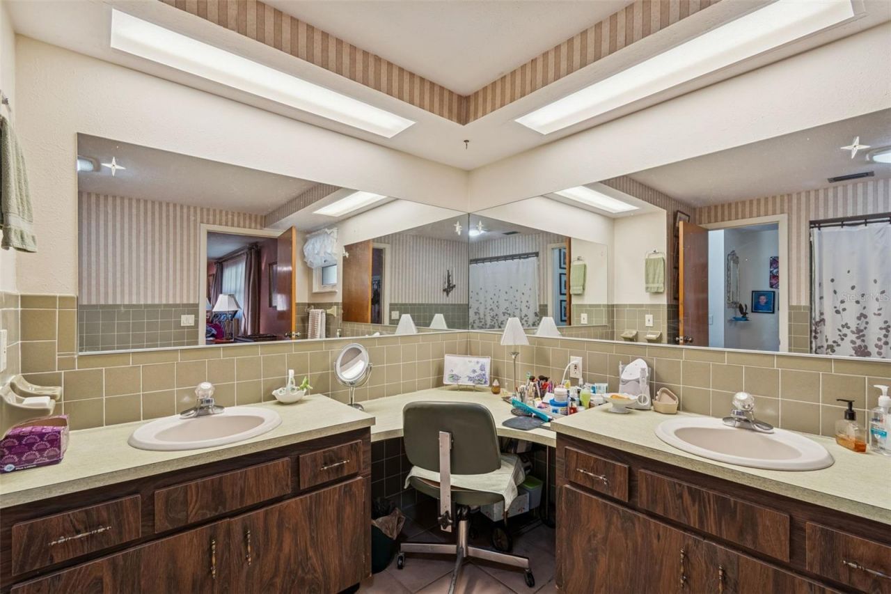 11600 Meadowlane Drive, Dade City, FL 33525 Photo