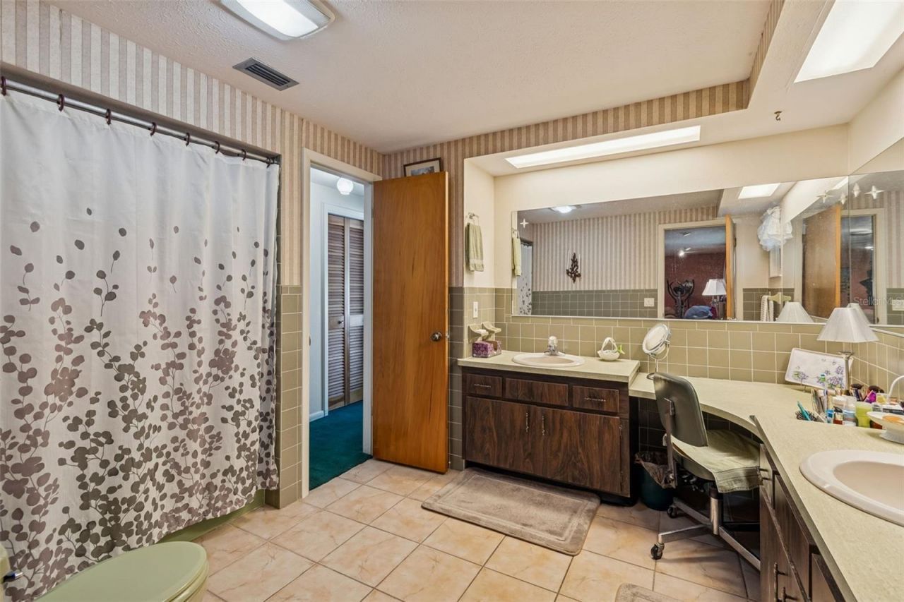 11600 Meadowlane Drive, Dade City, FL 33525 Photo