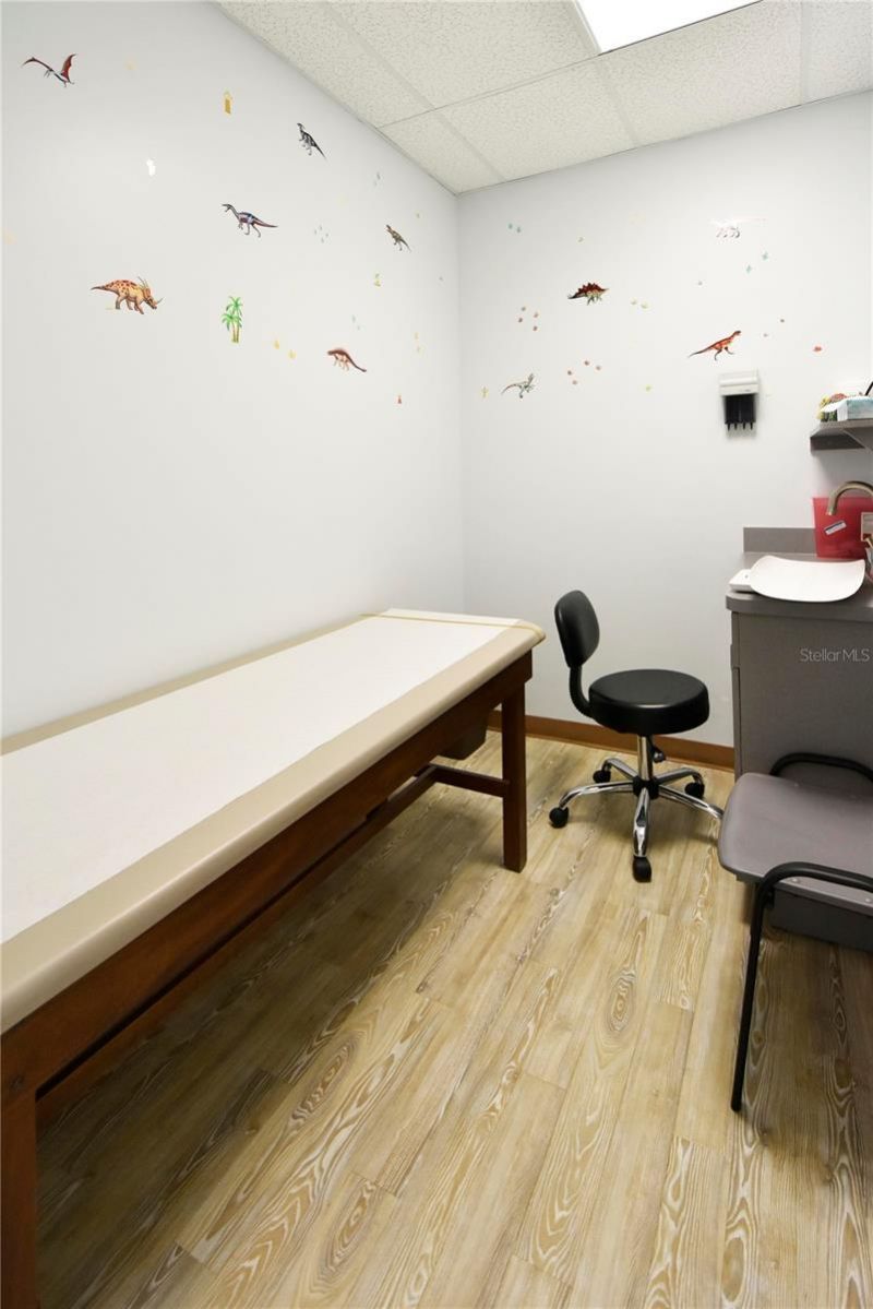 1812 Health Care Drive, New Port Richey, FL 34655 Photo