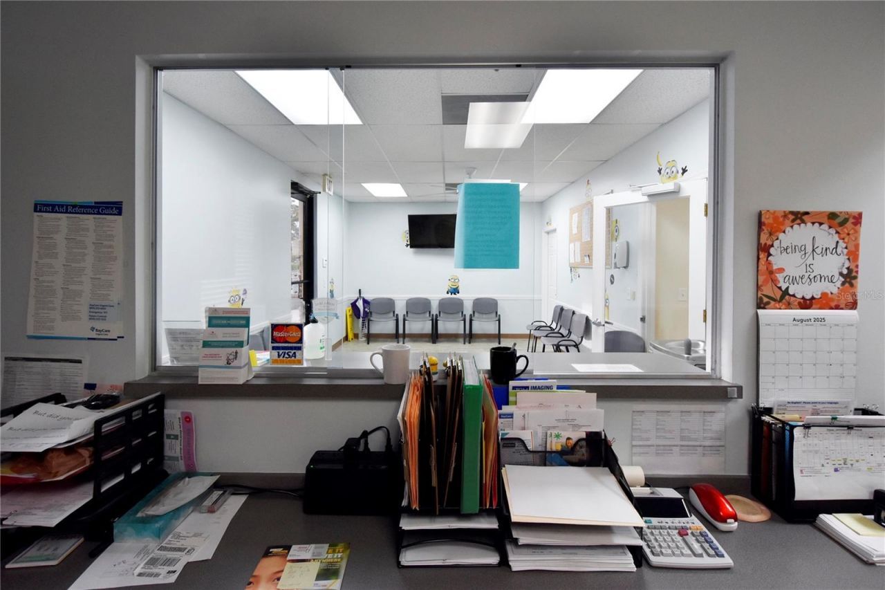 1812 Health Care Drive, New Port Richey, FL 34655 Photo