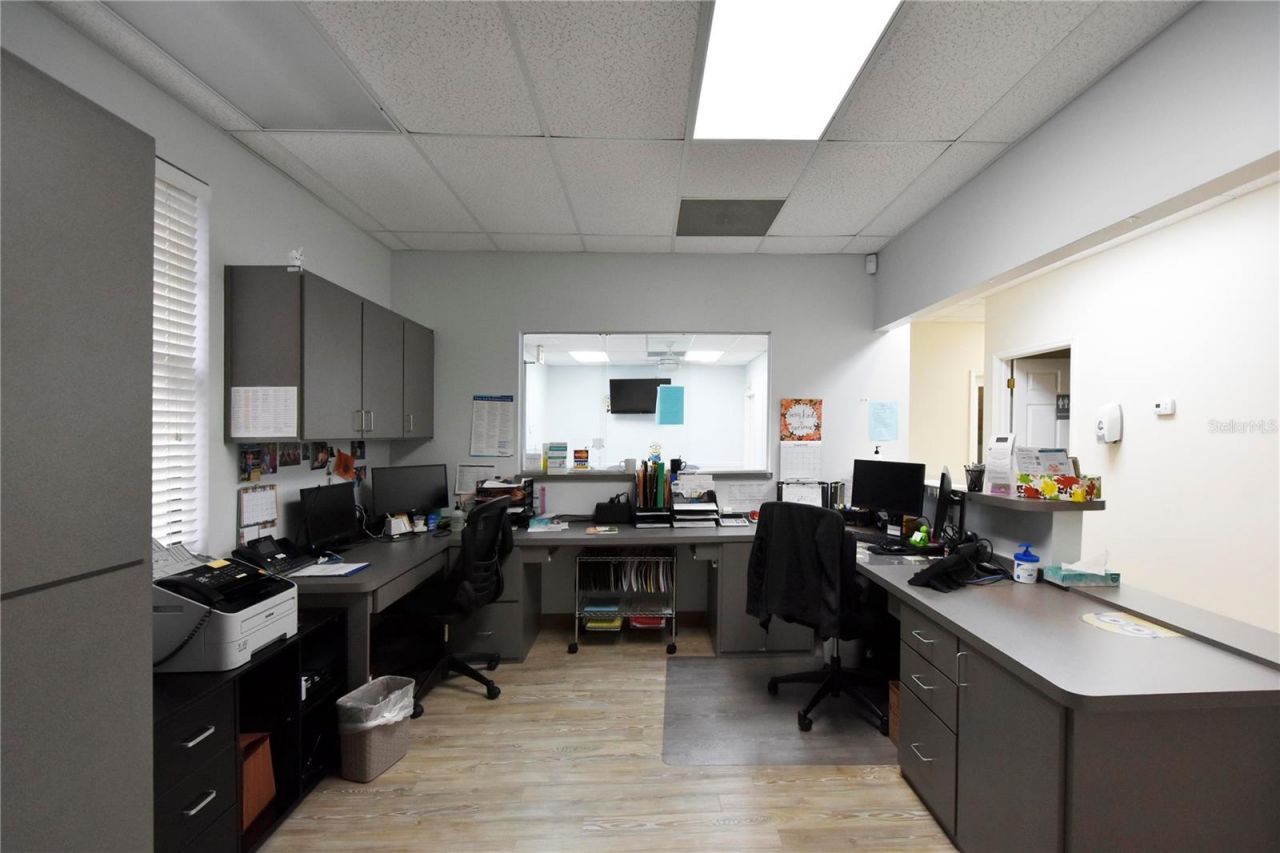 1812 Health Care Drive, New Port Richey, FL 34655 Photo