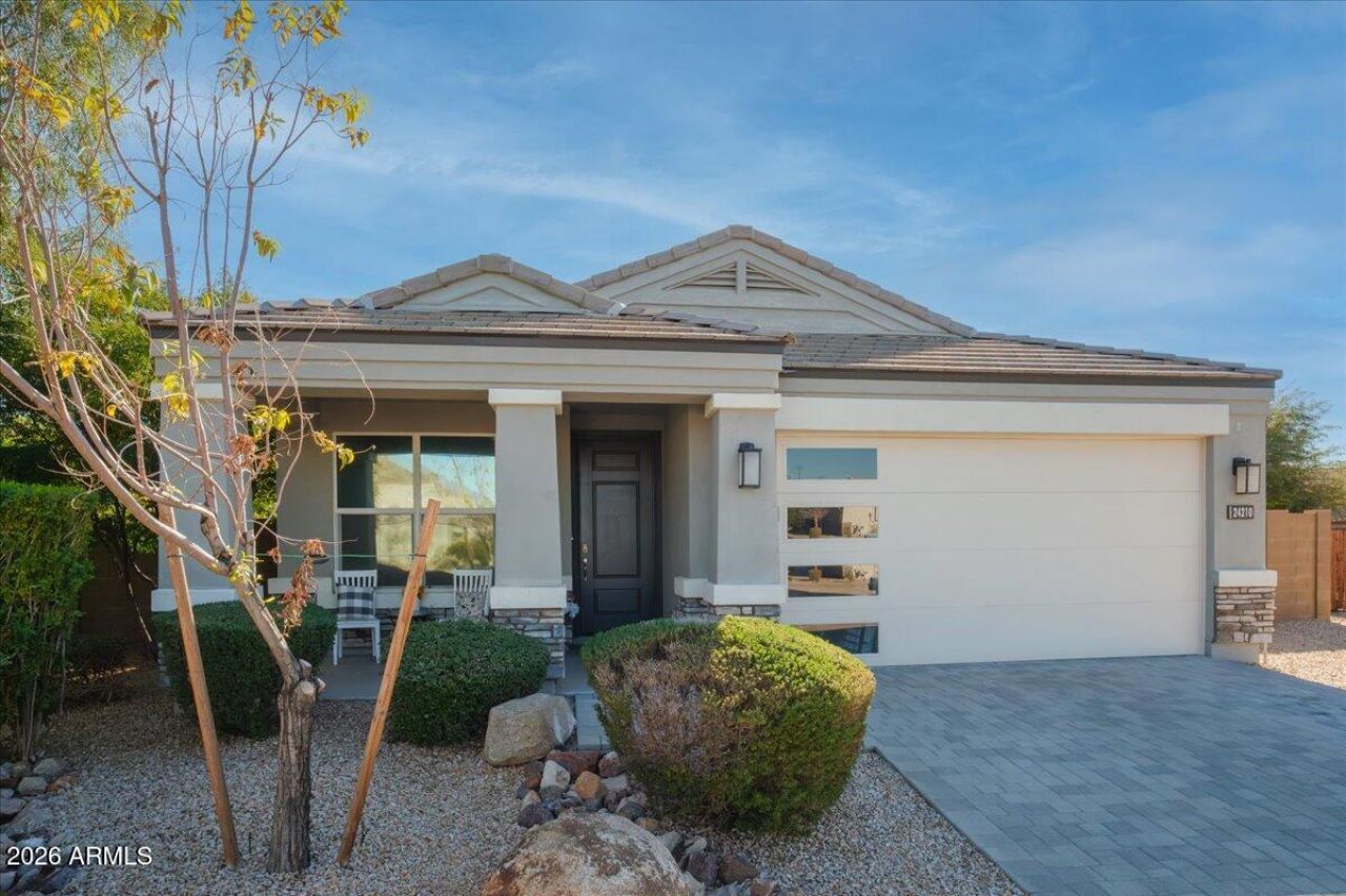 24210 N 23rd Way, Phoenix, AZ 85024 Main Photo