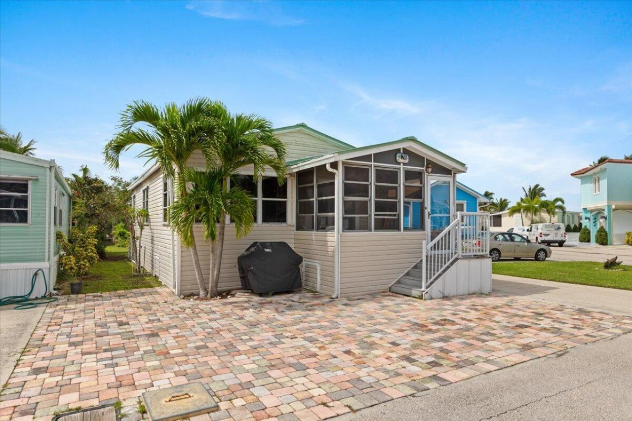 10851 S Ocean Drive, Unit 78, Jensen Beach, FL 34957 Photo