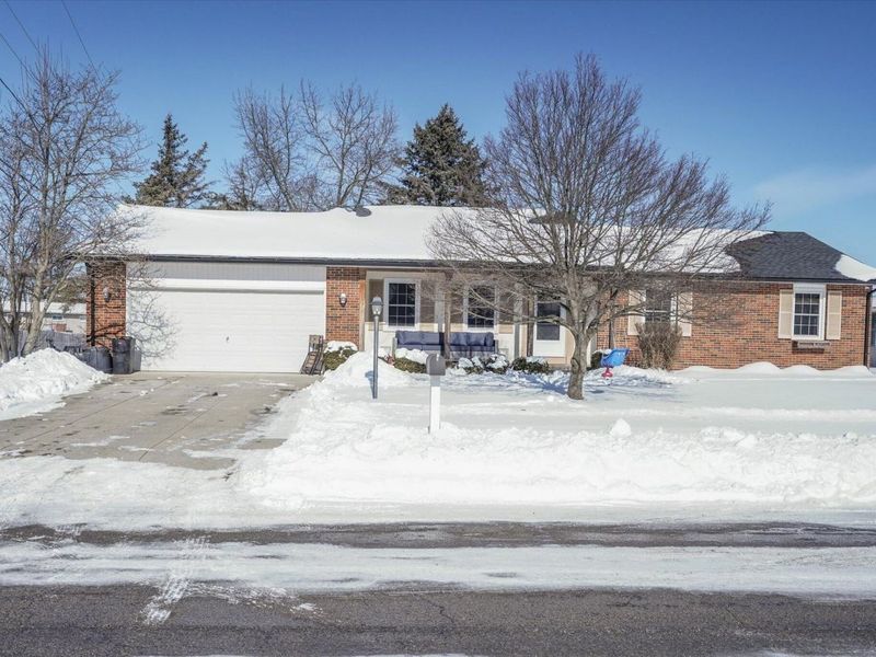 708 Damon Drive, Washington Court House, OH 43160 Photo 1