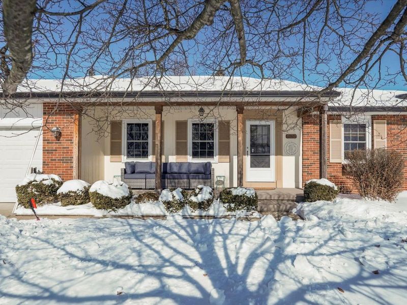 708 Damon Drive, Washington Court House, OH 43160 Photo 2