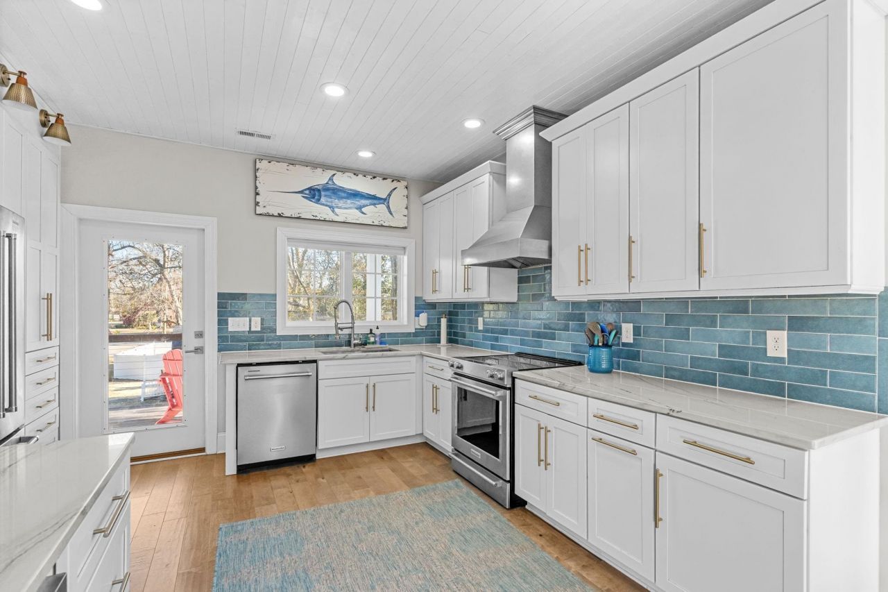 628 1st Ave. N Photo 15