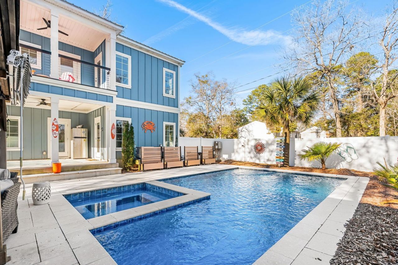 628 1st Ave. N Photo 3