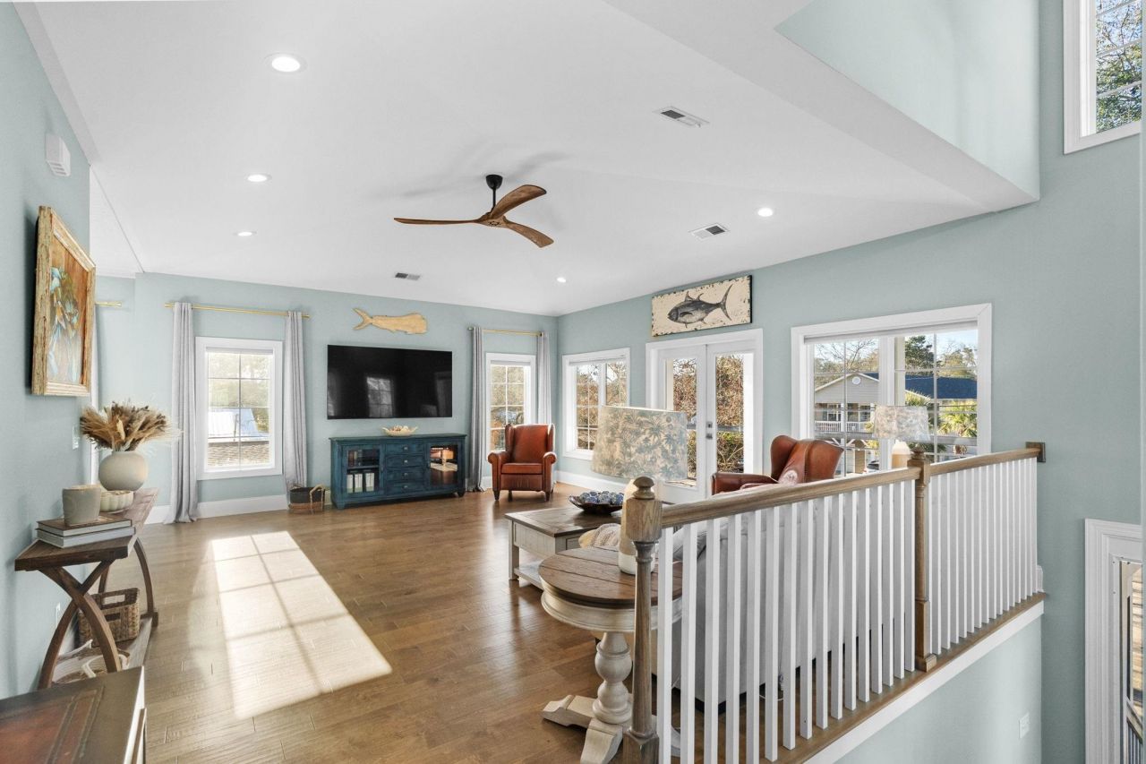 628 1st Ave. N Photo 6