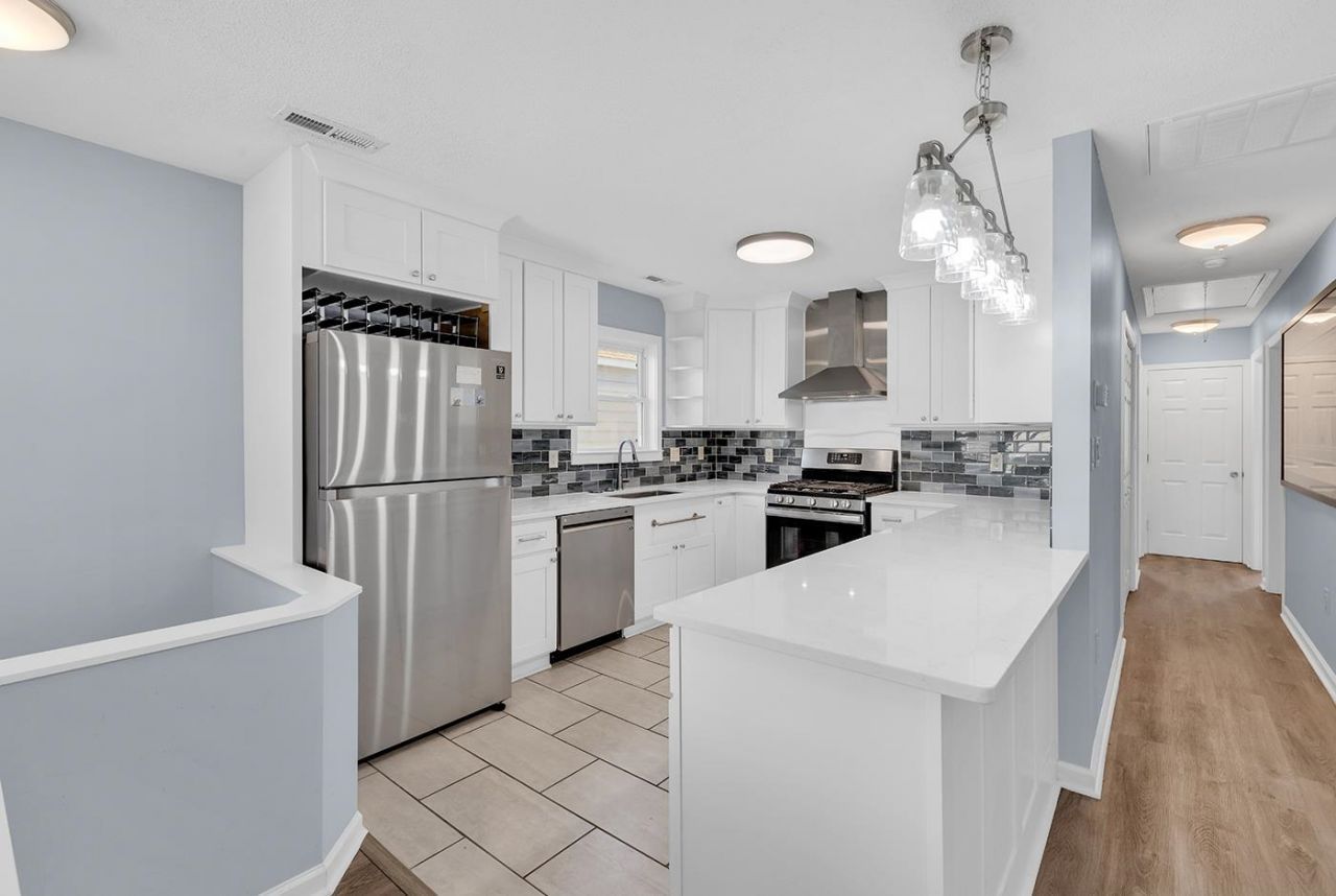 829 9th Ave. S Photo 5