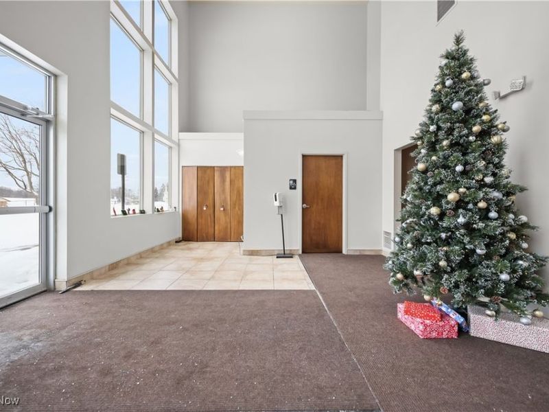 32875 Solon Road, Solon, OH 44139 Photo 26