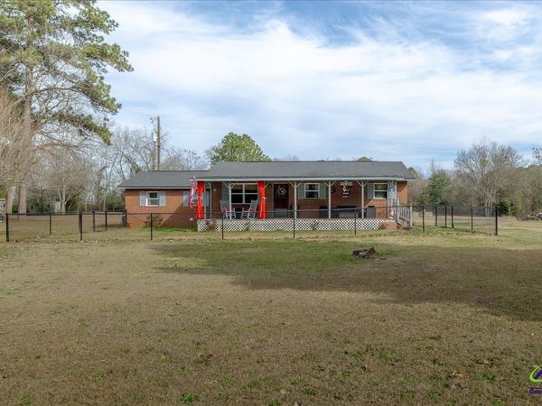2914 S HWY 341, Hawkinsville, GA 31036