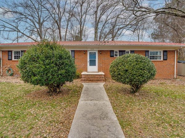 1332 Parker Avenue, Cleveland, TN 37311