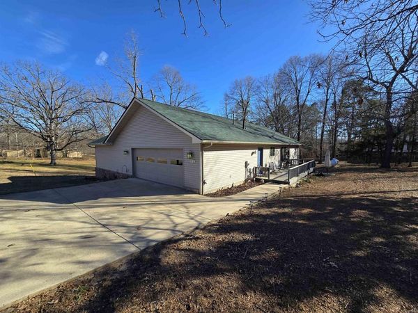 201 Coon Ridge Road, Lakeview, AR 72642