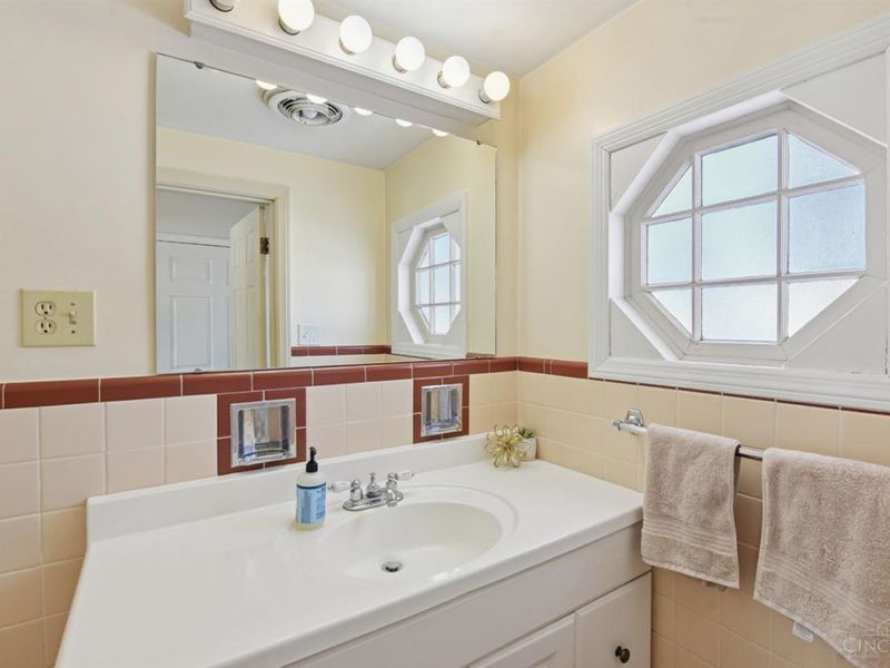 6009 Cleves Warsaw Pike, Delhi Twp, OH 45233 Photo 36