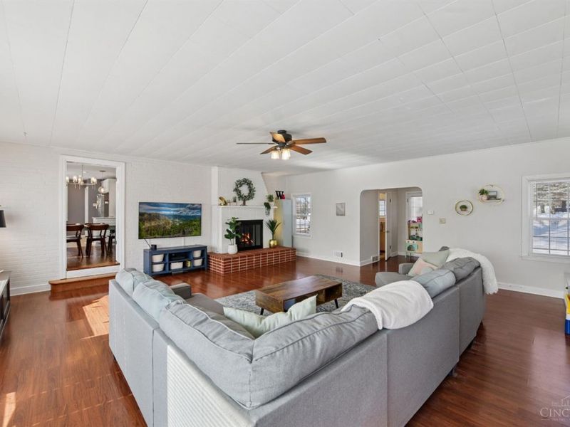 6009 Cleves Warsaw Pike, Delhi Twp, OH 45233 Photo 6