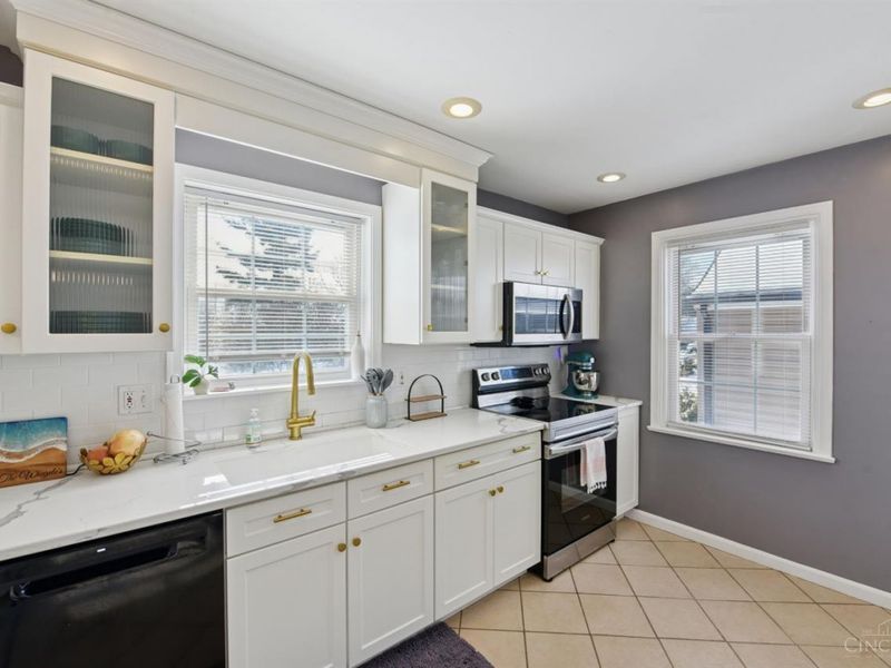 6009 Cleves Warsaw Pike, Delhi Twp, OH 45233 Photo 9