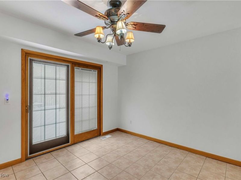 123 Shakespeare Lane, Avon, OH 44011 Photo 10