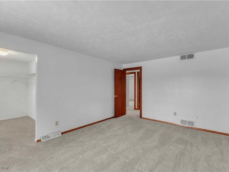 123 Shakespeare Lane, Avon, OH 44011 Photo 25