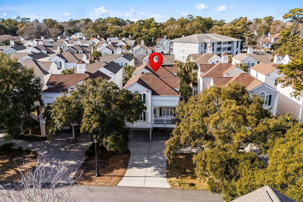 208 Willow Dr. S Photo 23