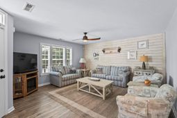 208 Willow Dr. S photo 4