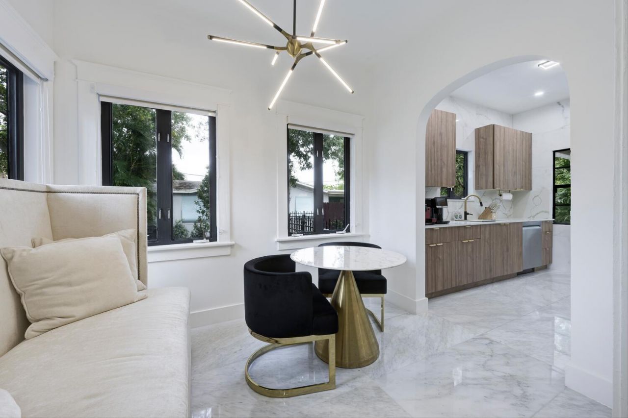 1629 S Lakeside Drive, Lake Worth Beach, FL 33460 Photo