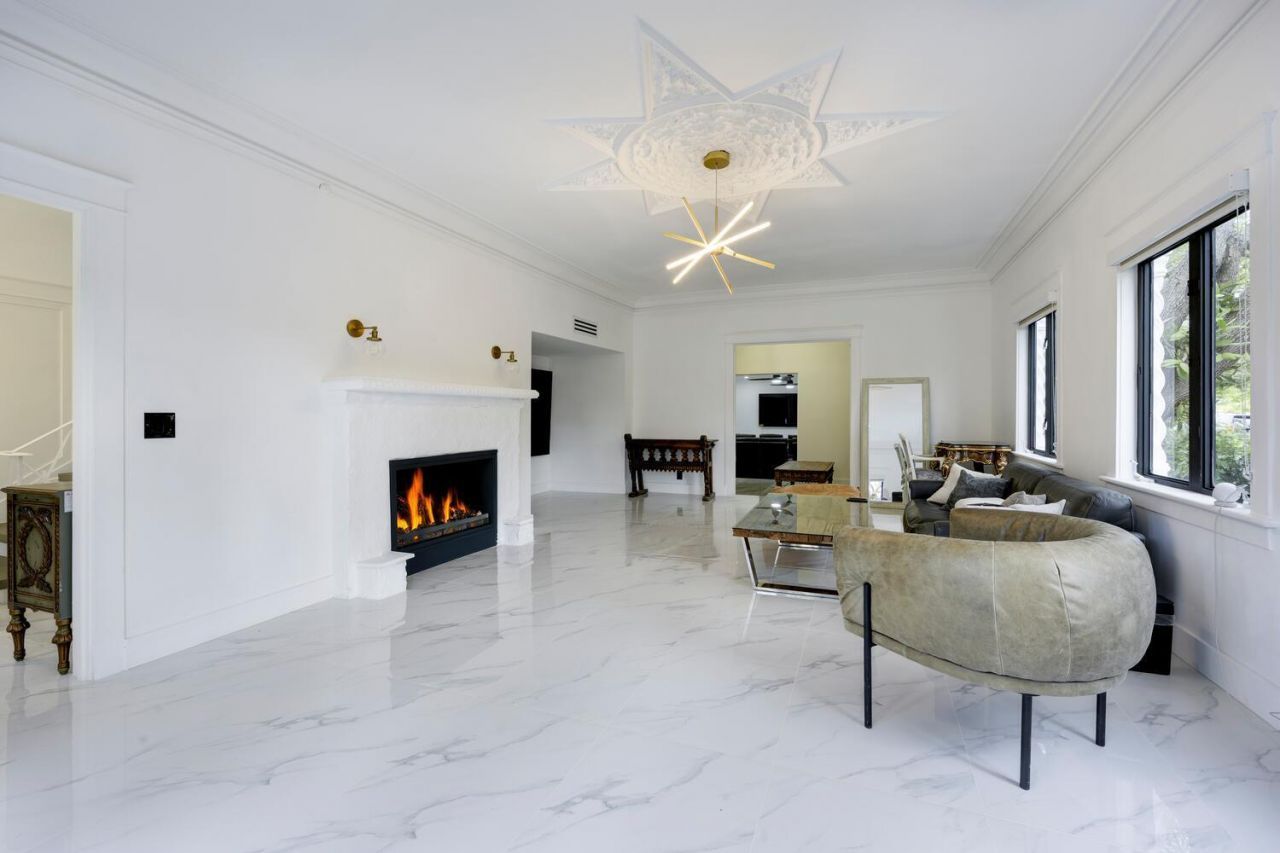 1629 S Lakeside Drive, Lake Worth Beach, FL 33460 Photo