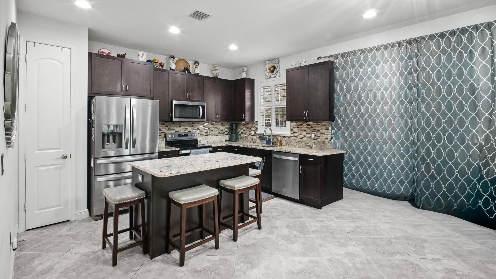 6993 Pines Circle, Unit 6993, Coconut Creek, FL 33073 Photo