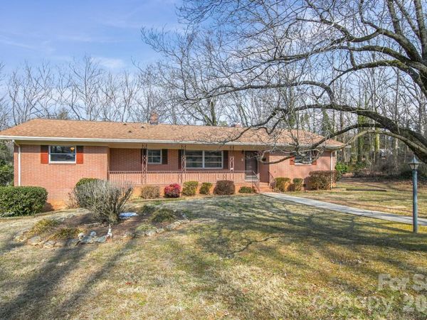 701 E Oakwood Avenue, Albemarle, NC 28001