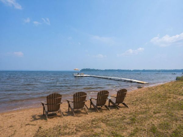 1511 S Lake Drive, Shell Lake, WI 54871