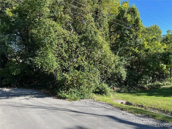 14 Michael Court , Bethalto, IL 62010