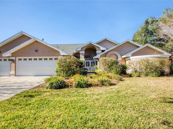 4901 HALLSTEAD WAY, TAMPA, FL 33647