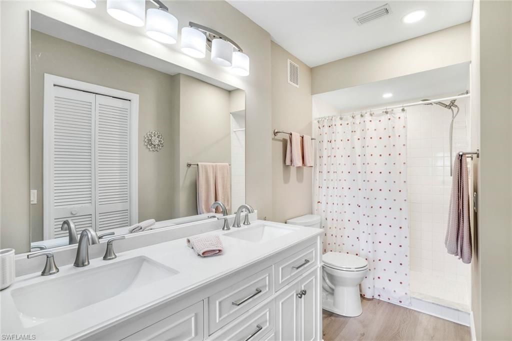 7360 Glenmoor Ln, Unit 4301, Naples, FL 34104 Photo