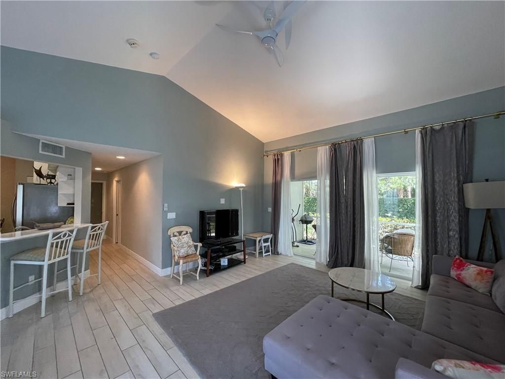 1130 Partridge Cir, Unit 102, Naples, FL 34104 Photo