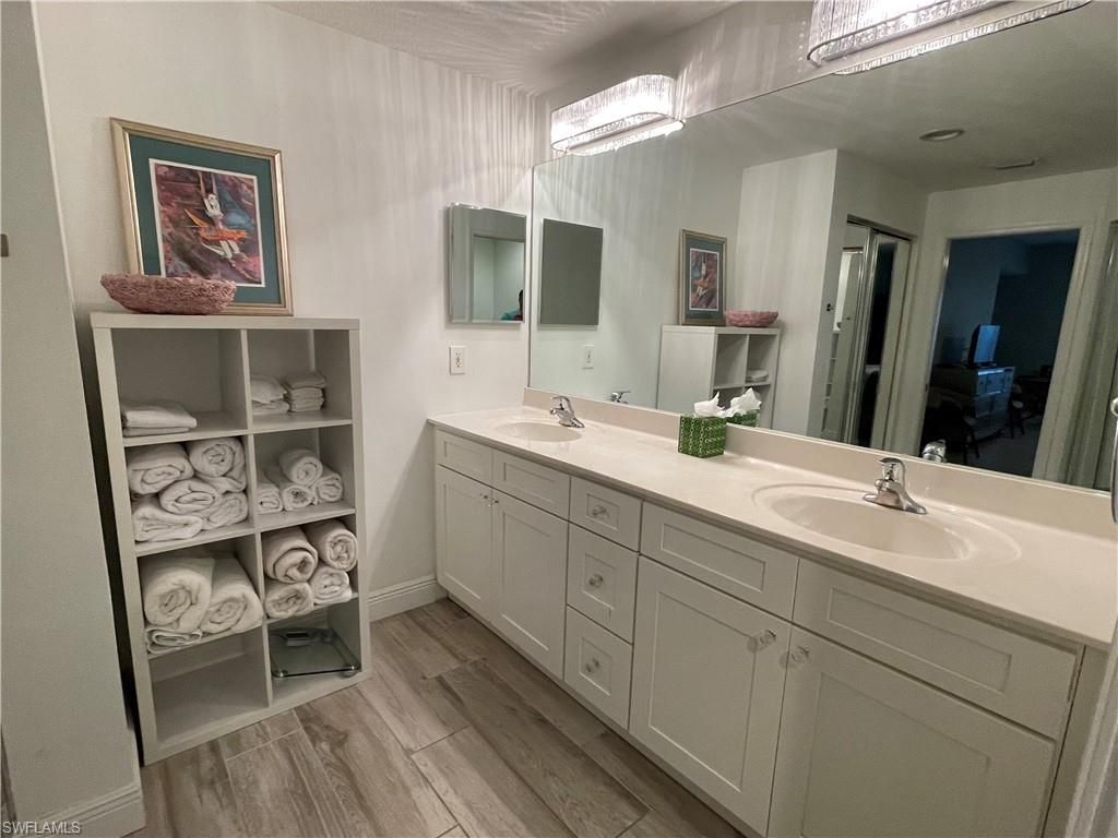 1130 Partridge Cir, Unit 102, Naples, FL 34104 Photo