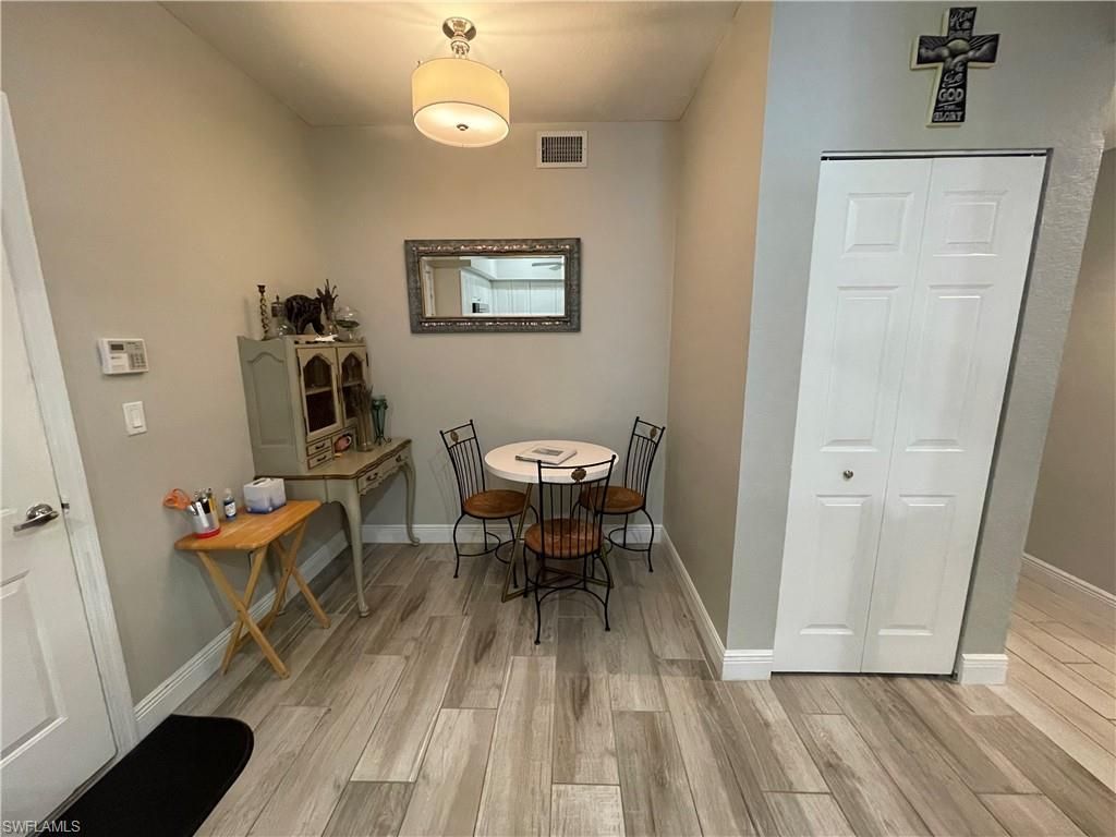 1130 Partridge Cir, Unit 102, Naples, FL 34104 Photo