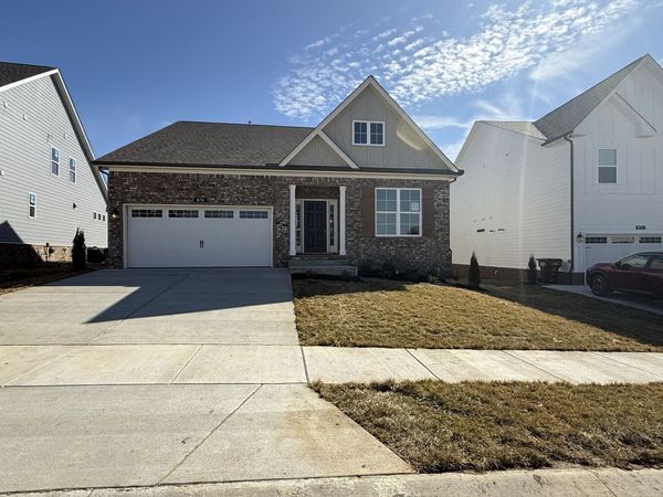 876 Joe Miller Drive, Hendersonville, TN 37075