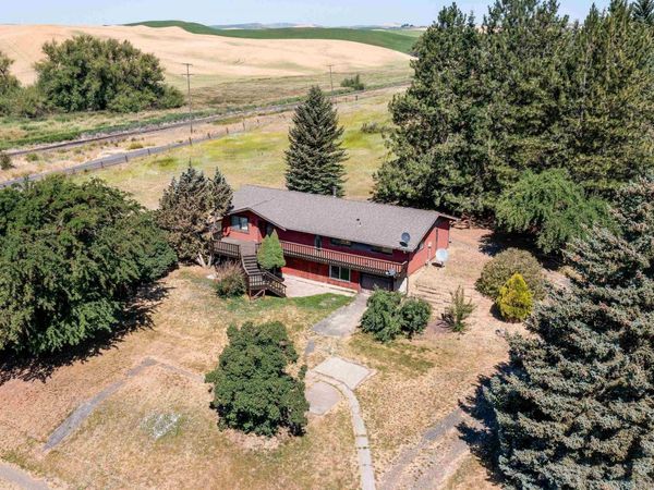 33351 SR 27, Oakesdale, WA 99158