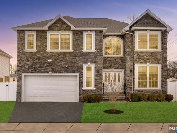 2 Maddie Court, WOODBRIDGE, NJ 07067