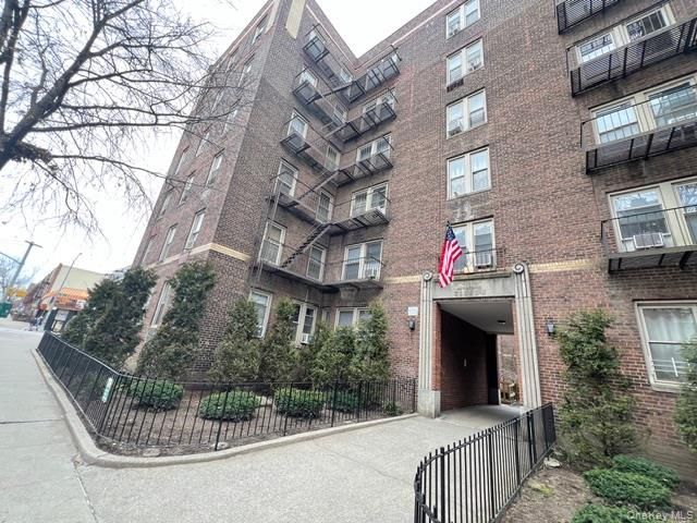 48-25 43rd Street, Unit 3F, Woodside, NY 11377 Main Photo