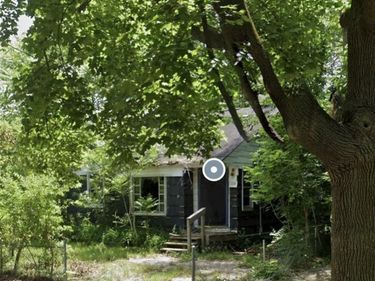 1526 Arizona Avenue, Flint, MI 48506