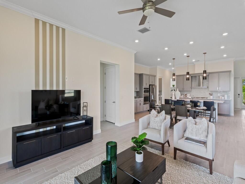 721 SE Fascino Circle, Port Saint Lucie, FL 34984 Photo