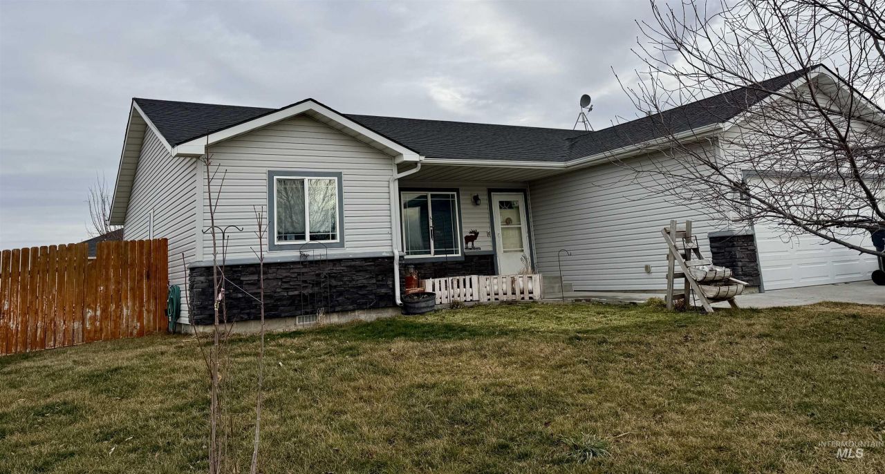 1141 Sunset Lane, Kimberly, ID 83341 Main Photo