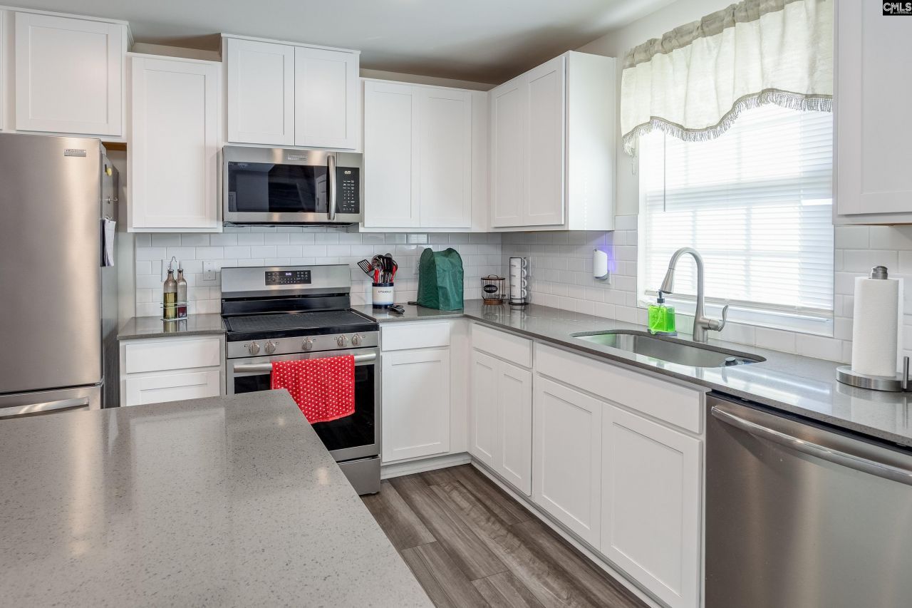 440 Windy Farm Road Photo 11