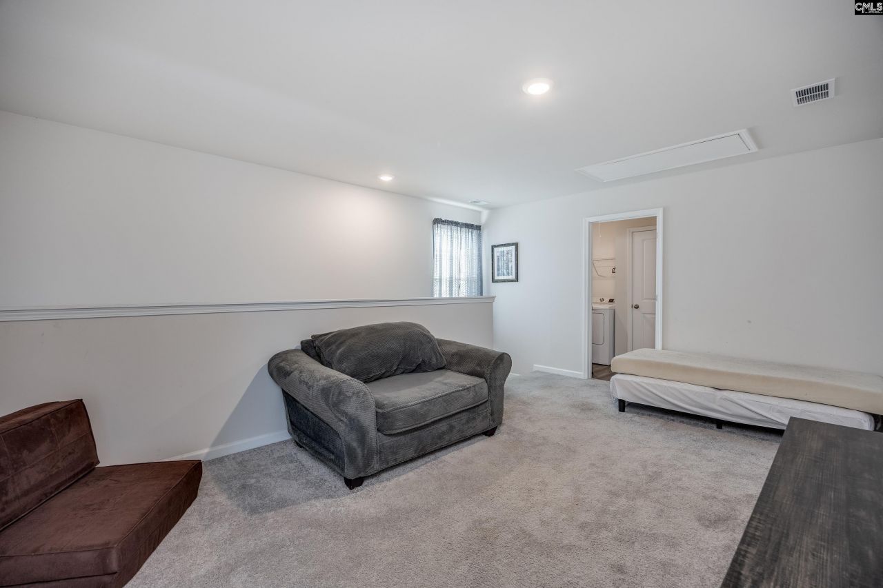 440 Windy Farm Road Photo 15