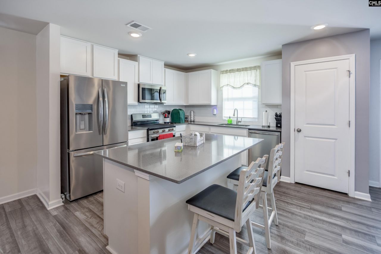 440 Windy Farm Road Photo 8