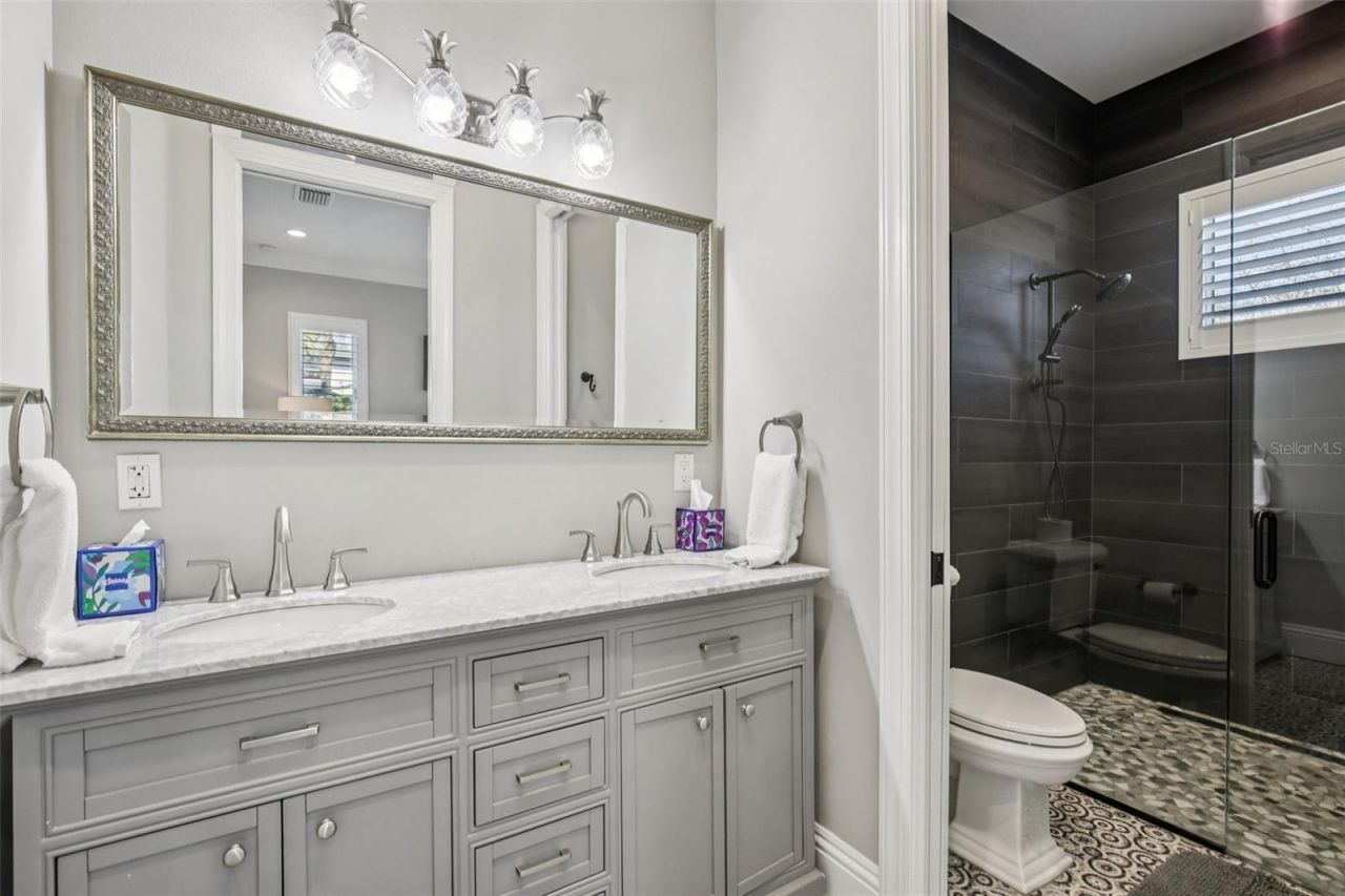 125 S Blvd Of Presidents, Sarasota, FL 34236 Photo
