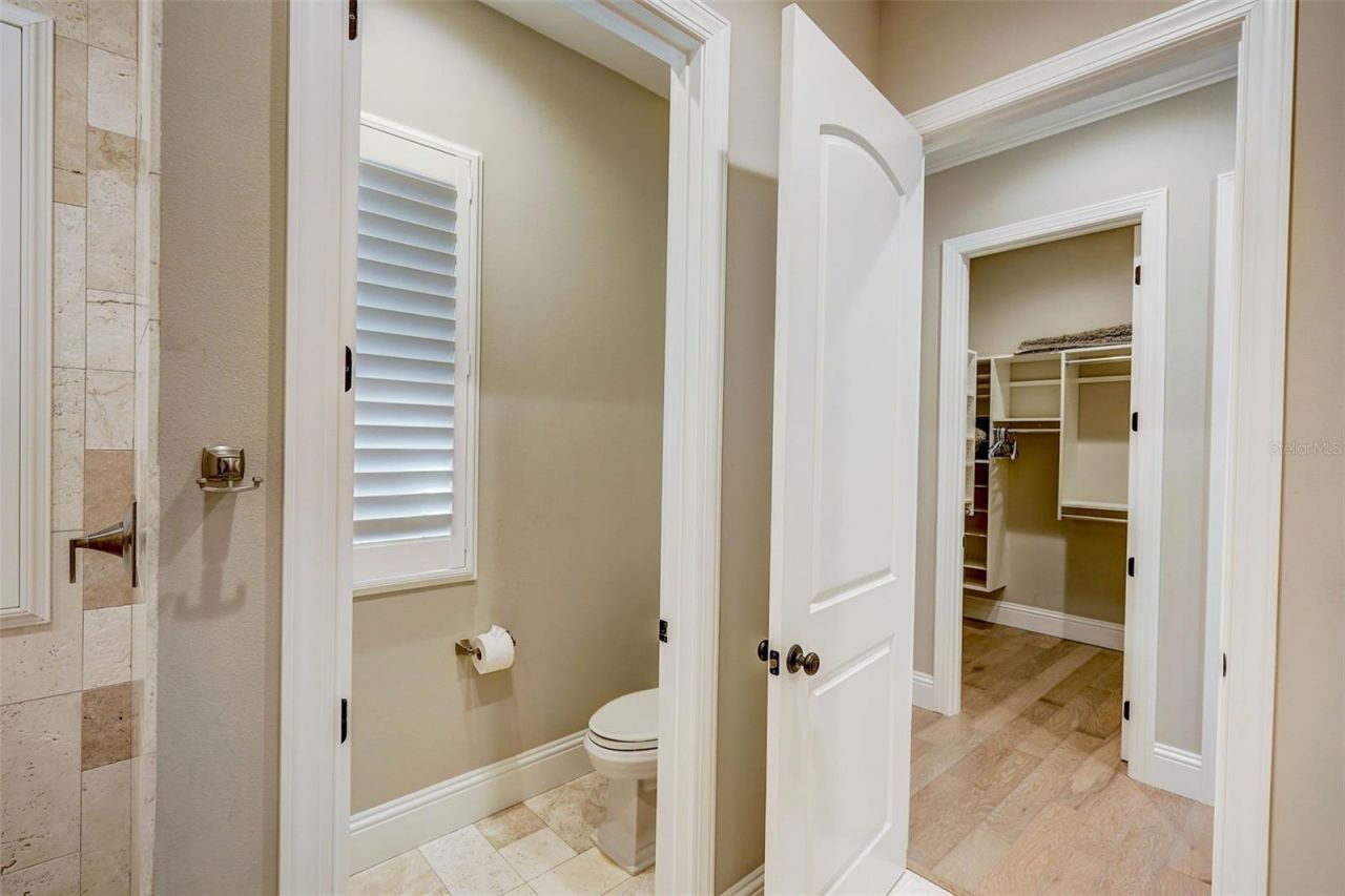 125 S Blvd Of Presidents, Sarasota, FL 34236 Photo